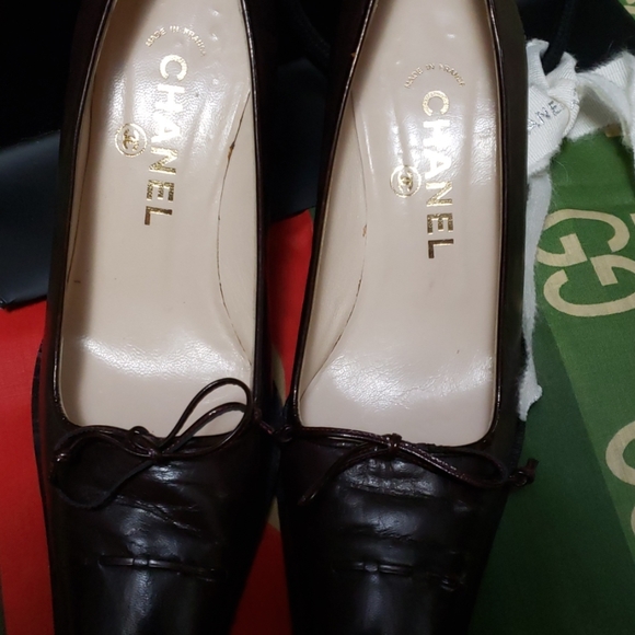 Chanel shoes - Picture 2 of 8